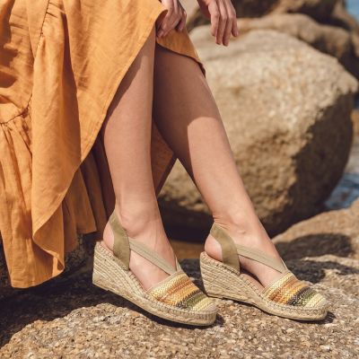 midiamo-sandaly-espadryle-na-koturnie-3