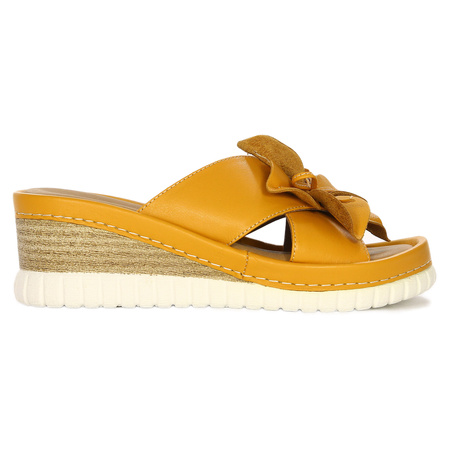 Artiker Women's Leather Platform Flip-Flops Yellow