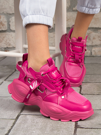 GOE Women's Fuchsia Leather Sneakers