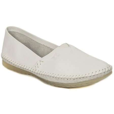 Maciejka 01930-11-00-0 White Flat Shoes