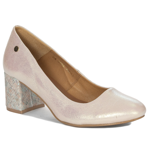 Maciejka Beige Pumps