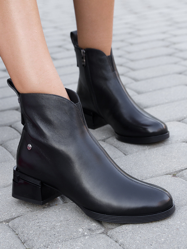 Maciejka N3118-01/00-8 Black Leather Boots