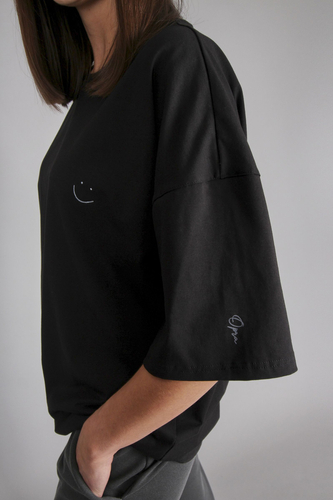 Opra Smile Black T-shirt