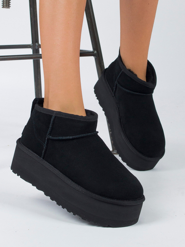 UGG Classic Ultra Mini Platform Black Boots