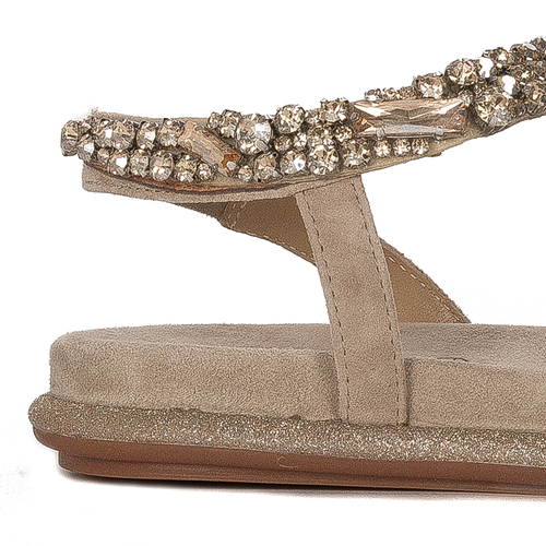 Alma En Pena Beige Sandals V23413VIS