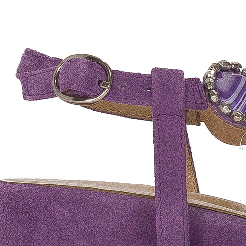 Alma En Pena Violet Sandals V23413