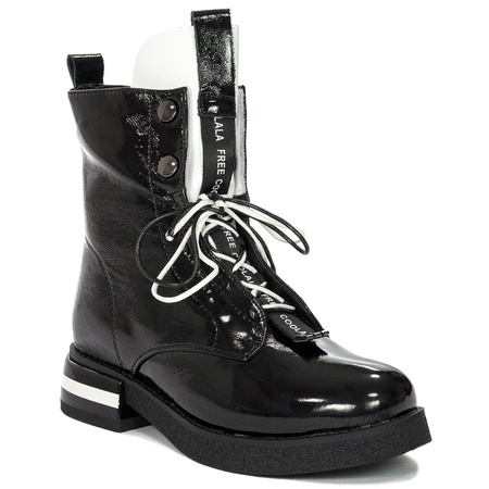 Artiker 49C0308 Black Boots