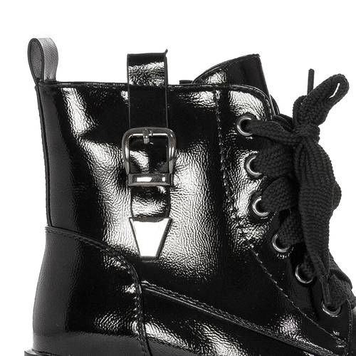 D&A Women's Ankle Boots Black Lacquered