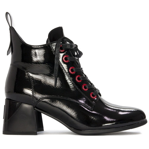 D&A Women's boots ankle boots black lacquered