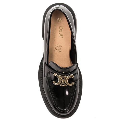 D&A Women's shoes on the platform black lacquer