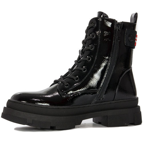 D&A Women's warmed lacquered Black Ankle boots