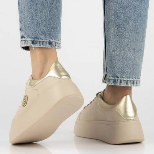 Filippo Beige Leather Sneakers