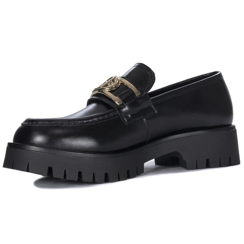 Guess women's shoes with the platform black