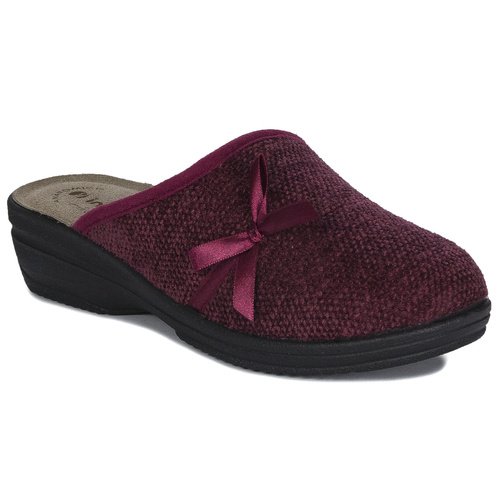 Inblu Women's Burgundy slippers