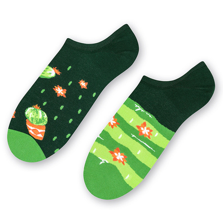 MORE Asymmetrical Green / Kaktus socks