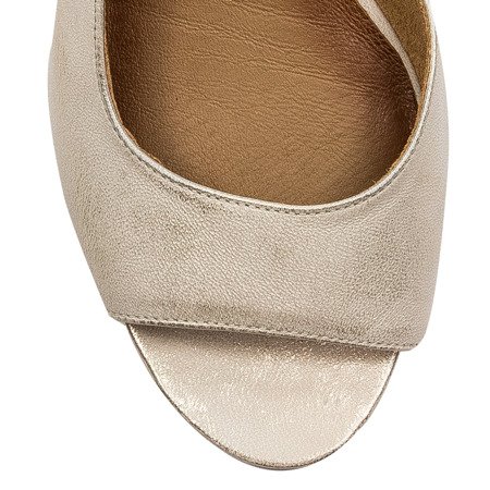 Maciejka 01304-48/00-5 Gold Flat Shoes