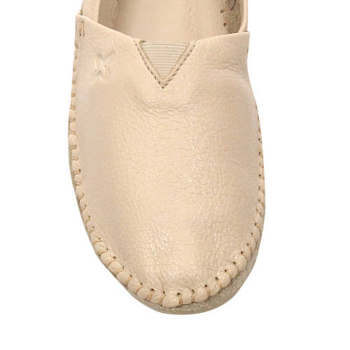 Maciejka 01930-04/00-0 Beige Flat Shoes