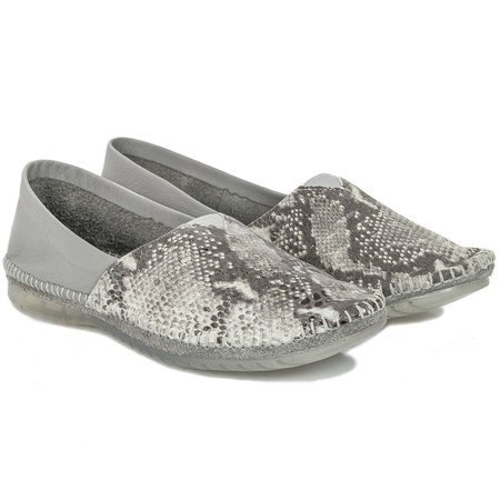 Maciejka 01930-66-00-0 Grey Flat Shoes