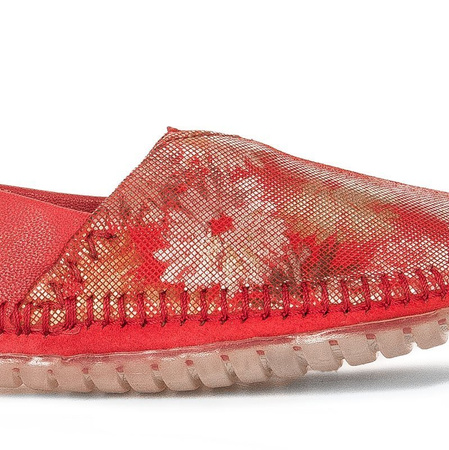 Maciejka 01930-74-00-0 Red+ Flowers Flat Shoes