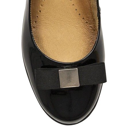 Maciejka 01942-01-00-1 Black Flat Shoes
