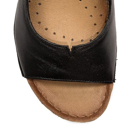 Maciejka 01974-01-00-5 Black Sandals