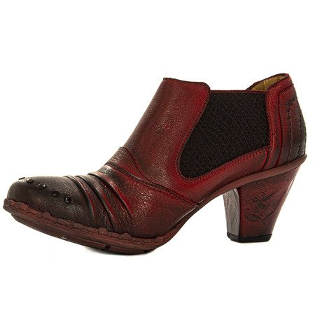 Maciejka 02600-08-00-5 Red Flat Shoes