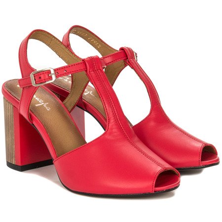 Maciejka 04117-08-00-1 Red Pumps