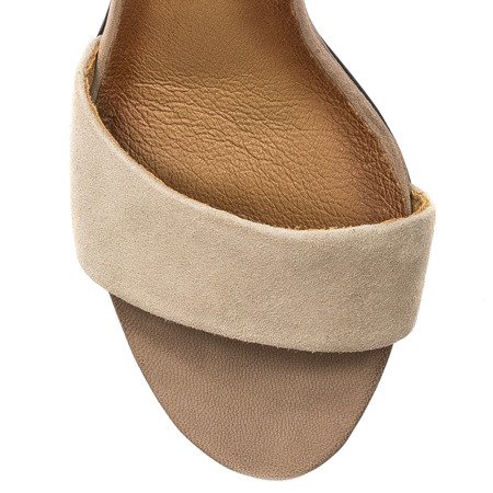 Maciejka 04235-04-00-5 Beige Sandals