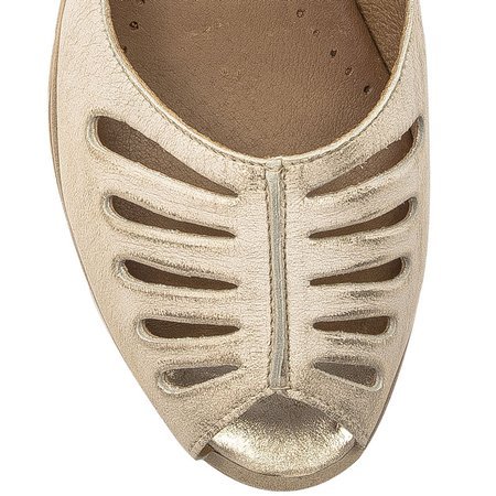 Maciejka 04499-25/00-1 Beige Gold Flat Shoes