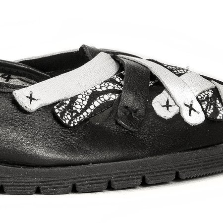 Maciejka 04500-01/00-0 Black Flat Shoes