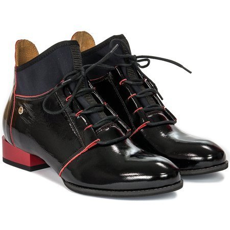 Maciejka 04744-16/00-5 Black Lace-up Boots