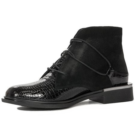 Maciejka 04813-01/00-7 Black Lace-up Boots