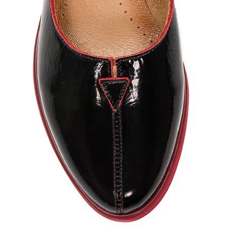 Maciejka 05035-01-00-5 Black+Red Edge Flat Shoes