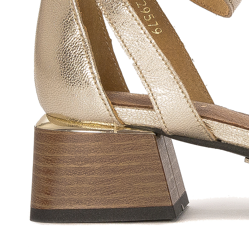 Maciejka 05177-25/00-5 Gold Sandals