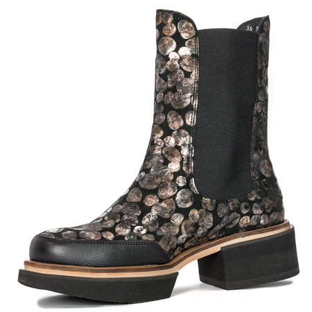 Maciejka 05269-25-00-3 Black & Gold Boots