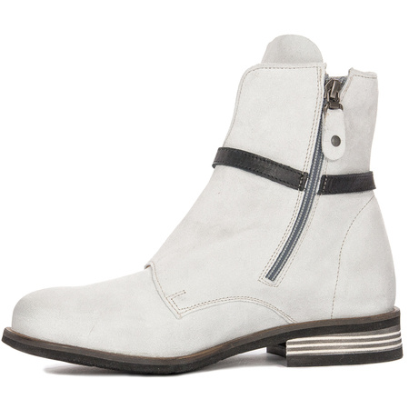 Maciejka 05395-11-00-6 White Boots