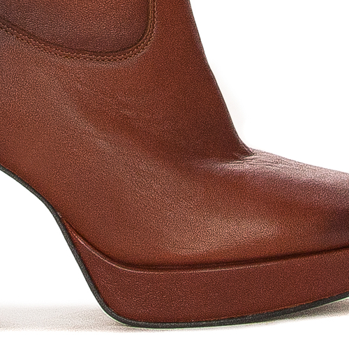 Maciejka 05692-02/00-3 Brown Knee-High Boots