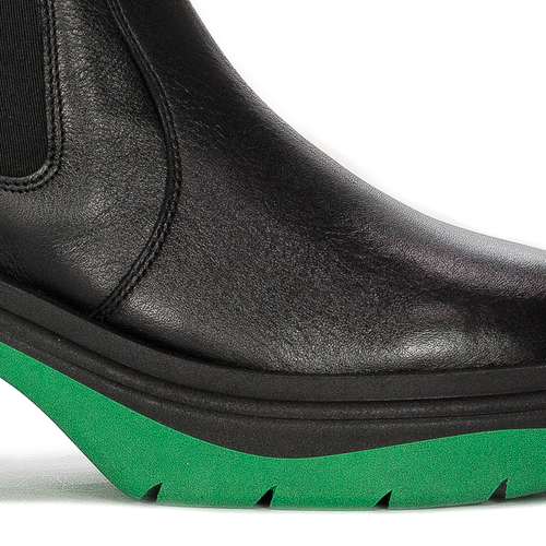 Maciejka 05746-09/00-7 Black+Green Boots