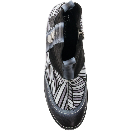 Maciejka 06117-11/00-7 White + Black Boots