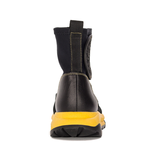 Maciejka 06297-01/00-8 Black and Yellow Boots