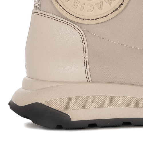 Maciejka 06297-22/00-8 Light Beige Boots