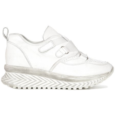 Maciejka 4978A-11-00-5 White Sneakers