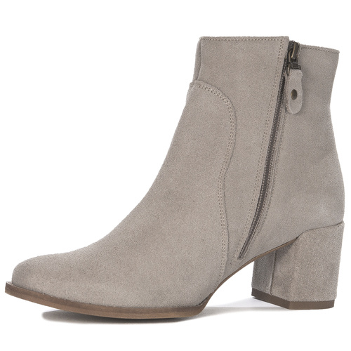 Maciejka Beige Leather Boots