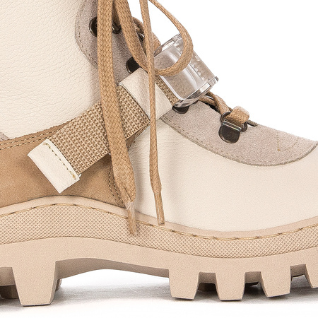 Maciejka Beige Women's Lace-up Boots