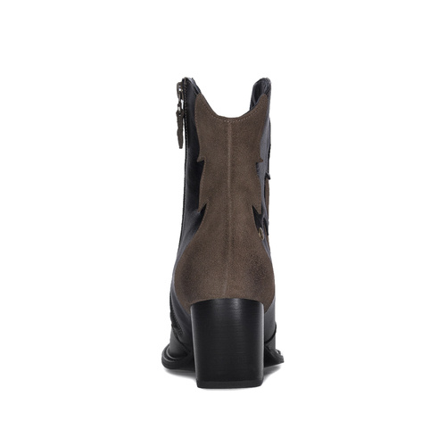 Maciejka Black & Brown Women's Boots