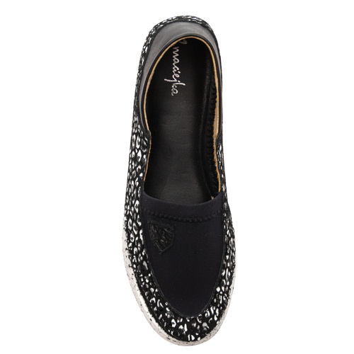 Maciejka Black Flat Shoes