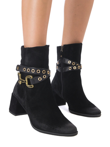 Maciejka Black Women's Boots