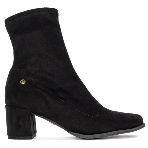 Maciejka Black warmed Women's Boots
