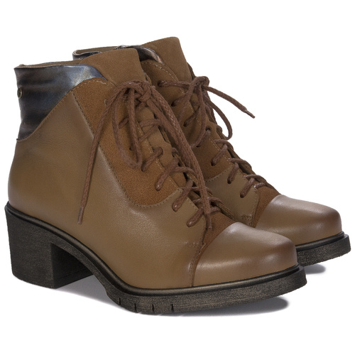 Maciejka Brown Women's Boots