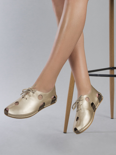 Maciejka Gold Leather Sandals